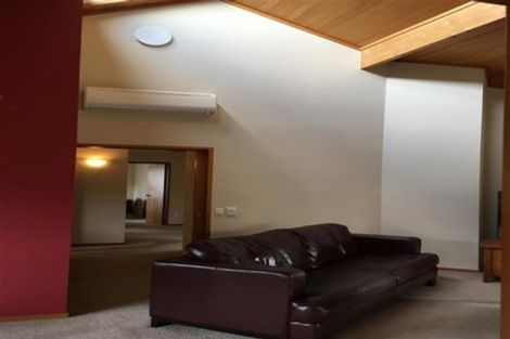 Photo of property in 6 Septimus Place, Henderson, Auckland, 0612