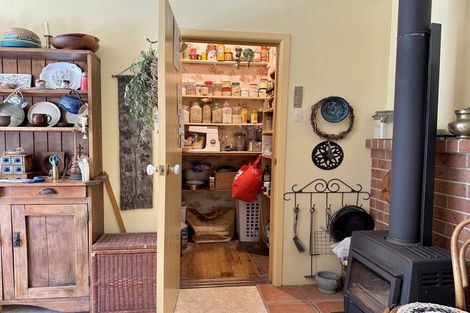 Photo of property in 669 Whitstone-five Forks Road, Five Forks, Oamaru, 9492