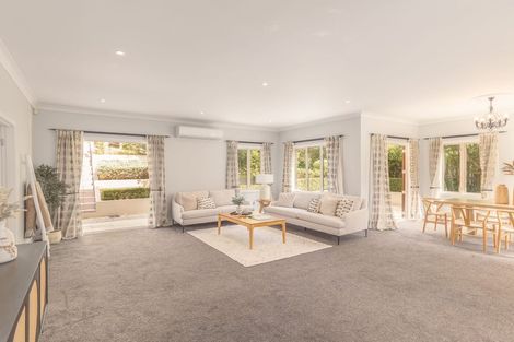 Photo of property in 16 Basil Place, Mount Pleasant, Christchurch, 8081