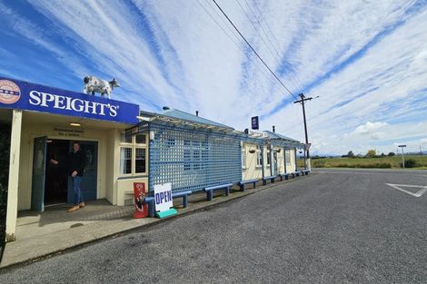 Photo of property in Main Road, Tauweru, Masterton, 5889