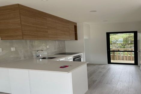Photo of property in 152 Tiriwa Drive, Massey, Auckland, 0614