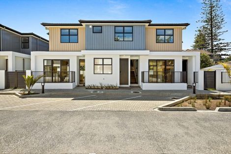 Photo of property in 4/447 Hibiscus Coast Highway, Orewa, 0931