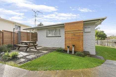 Photo of property in 33 Darraghs Road, Brookfield, Tauranga, 3110