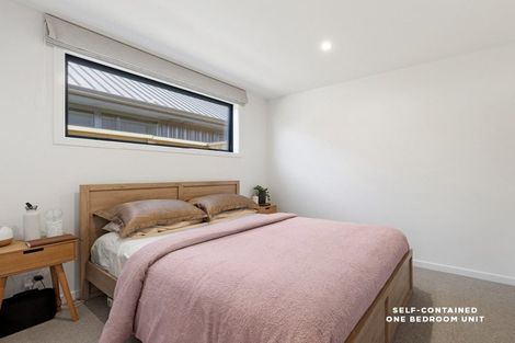 Photo of property in 38 Shelduck Road, Jacks Point, 9371