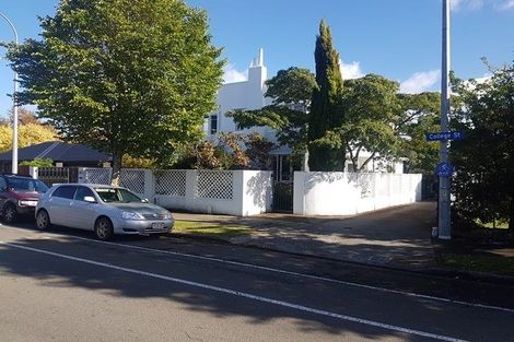 Photo of property in 385 College Street, Hokowhitu, Palmerston North, 4410