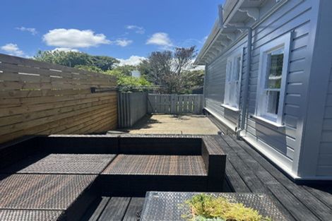 Photo of property in 51 Bath Street, Levin, 5510