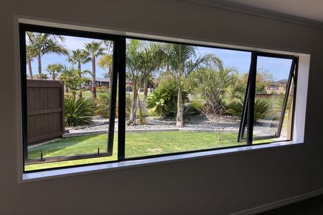 Photo of property in 76 Sovereign Drive, Papamoa Beach, Papamoa, 3118