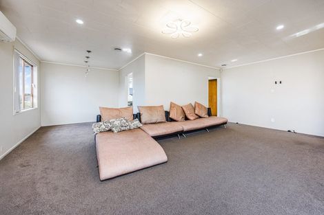 Photo of property in 14 Charntay Avenue, Clover Park, Auckland, 2019