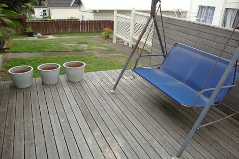 Photo of property in 201u2 Derwent Street, Island Bay, Wellington, 6023