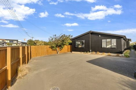 Photo of property in 188 Travis Road, New Brighton, Christchurch, 8083