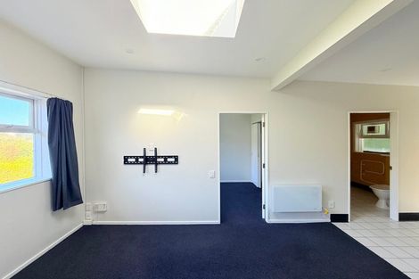Photo of property in Parkland Flats, 17/51 Adams Terrace, Kelburn, Wellington, 6021
