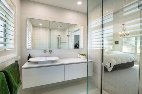 Photo of property in 35e Oceanbeach Road, Mount Maunganui, 3116