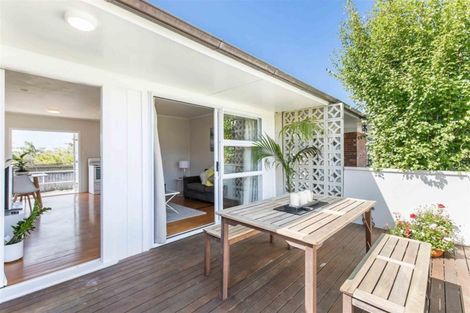 Photo of property in 5/120 Nile Road, Milford, Auckland, 0620