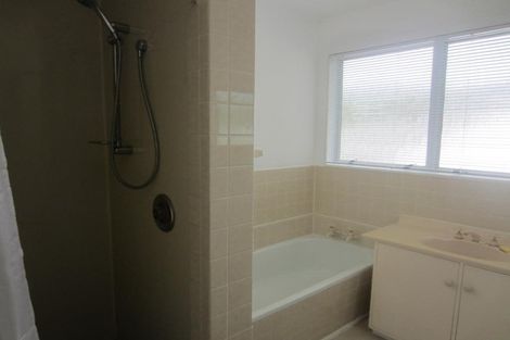 Photo of property in 3 Saint Hildas Glade, Tawa, Wellington, 5028
