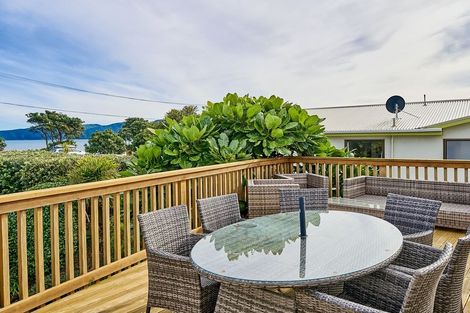 Photo of property in 93 Marine Parade, Paraparaumu Beach, Paraparaumu, 5032