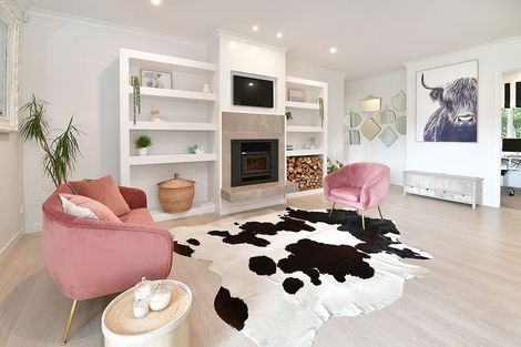 Photo of property in 100 Durey Road, Dairy Flat, Albany, 0792