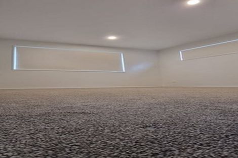 Photo of property in 19 Kaimai Avenue, Massey, Auckland, 0614