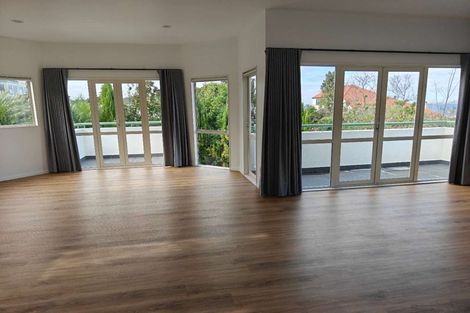 Photo of property in 42 Sharon Road, Waiake, Auckland, 0630