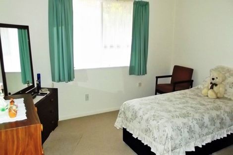 Photo of property in 2/64 Marne Road, Papakura, 2110