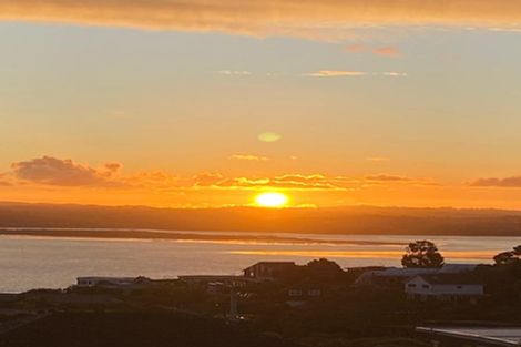 Photo of property in 3/164 Rangatira Road, Beach Haven, Auckland, 0626