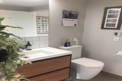 Photo of property in 77 Orangi Kaupapa Road, Northland, Wellington, 6012