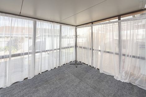 Photo of property in 29 Laird Street, Castlecliff, Whanganui, 4501