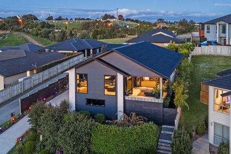 Photo of property in 62 Hillpark Drive, Pokeno, 2402