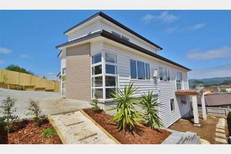 Photo of property in 42 San Prospero Crescent, Henderson, Auckland, 0612