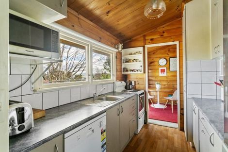 Photo of property in 33 Sunset Street, Hilltop, Taupo, 3330