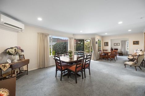 Photo of property in 14 Flemington Place, Taradale, Napier, 4112