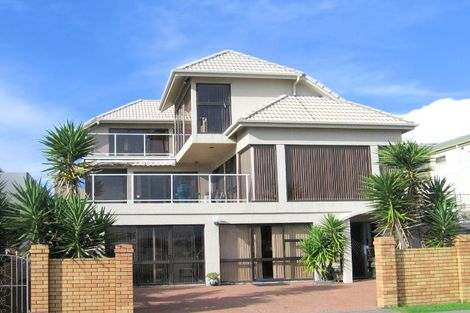 Photo of property in 2/75 The Parade, Bucklands Beach, Auckland, 2012