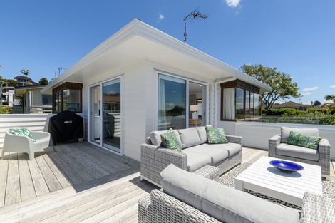Photo of property in 20 Seaview Road, Otumoetai, Tauranga, 3110