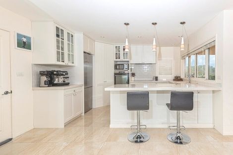 Photo of property in 66 Manuka Grove, Helensville, 0875