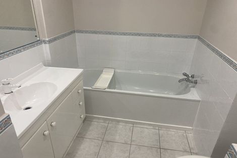 Photo of property in 58/45 Stanley Road, Stanley Point, Auckland, 0624