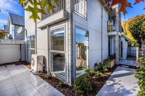 Photo of property in 1/1010 Colombo Street, St Albans, Christchurch, 8014