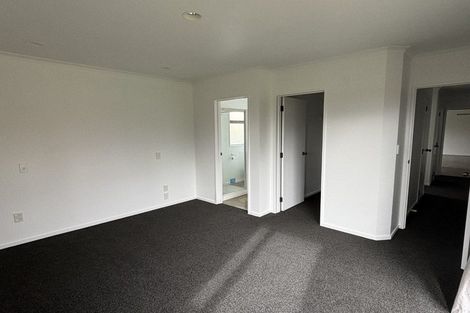 Photo of property in 5 Blythfield Place, Taradale, Napier, 4112