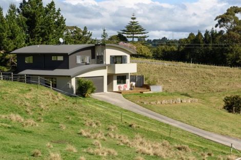 Photo of property in 312r Waitaha Road South, Welcome Bay, Tauranga, 3175