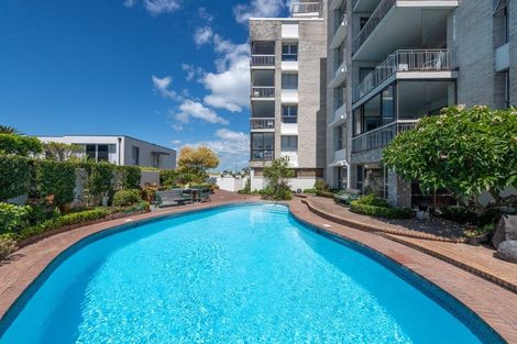 Photo of property in 6/4a The Promenade, Takapuna, Auckland, 0622