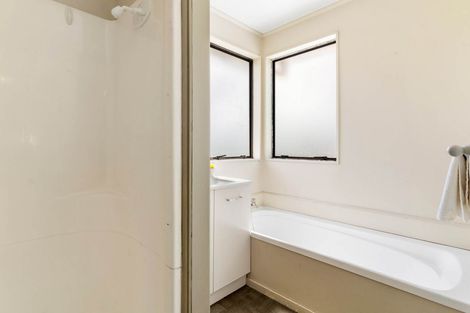 Photo of property in 179 Solar Road, Glen Eden, Auckland, 0602