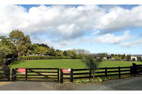 Photo of property in 2b Masters Road, Waiuku, 2681