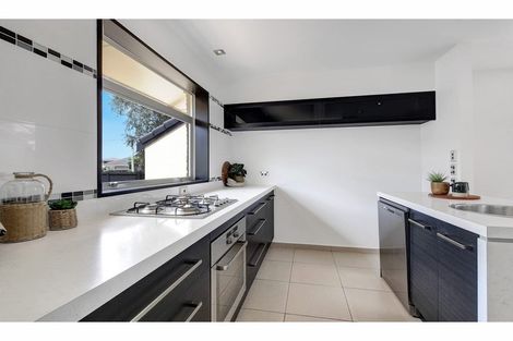 Photo of property in 56 Greendale Avenue, Avonhead, Christchurch, 8042