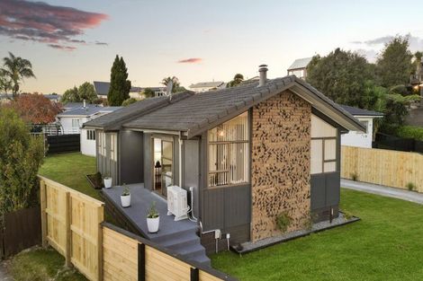 Photo of property in 5 Harlech Place, Dinsdale, Hamilton, 3204