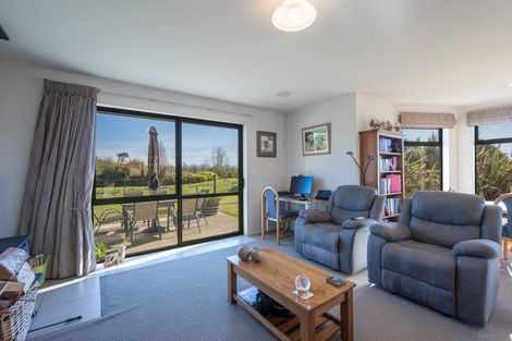 Photo of property in 4 Moneymore Place, Wakefield, 7095