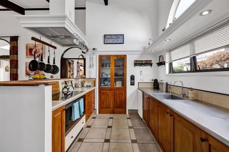 Photo of property in 15 Kowhai Street, Hawera, 4610