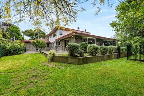 Photo of property in 331 Devon Street West, New Plymouth, 4310