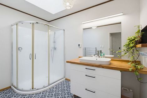 Photo of property in 4 Pollen Street, Woodville, 4920