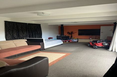 Photo of property in 17 Claridges Road, Casebrook, Christchurch, 8051