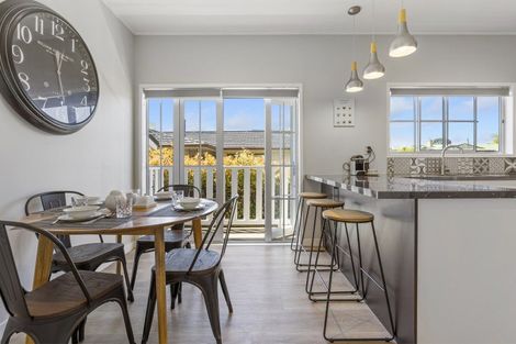 Photo of property in 16 Glengarry Place, Hilltop, Taupo, 3330