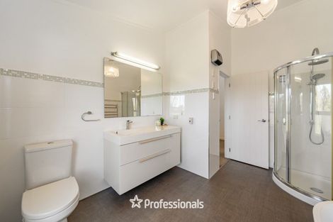 Photo of property in 13 Wilson Grove, Normandale, Lower Hutt, 5010