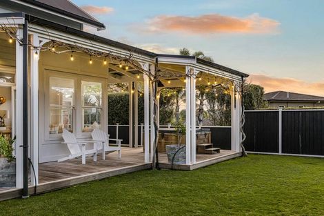 Photo of property in 65a Kowhai Road, Mairangi Bay, Auckland, 0630